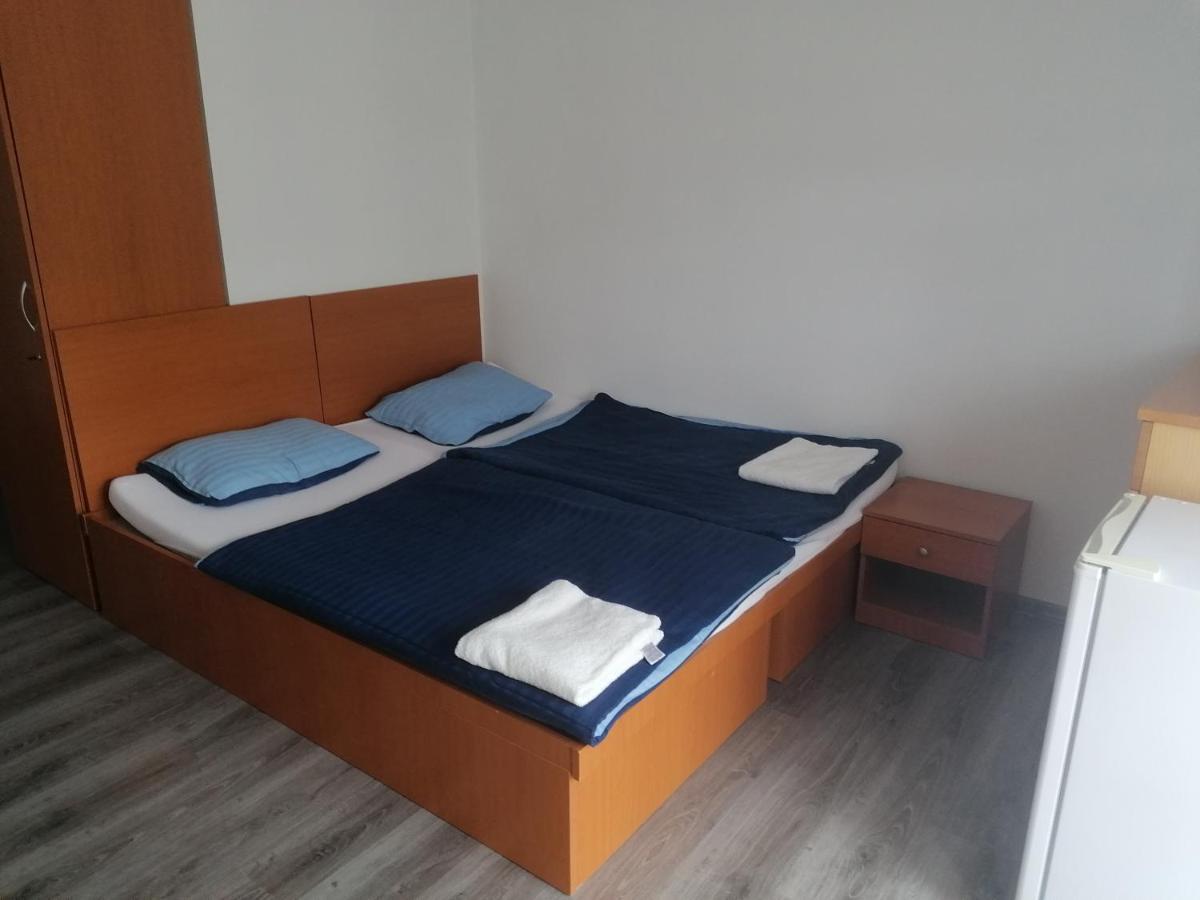 Penzion** Amalka Hriňová 外观 照片